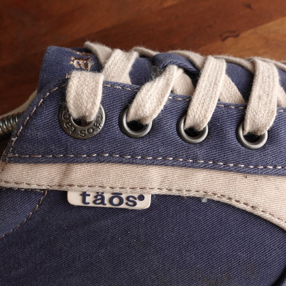 Taos Sneakers Womens SZ 10 Blue Shooting Star Canvas Comfort Walking Casual Shoe - Picture 11 of 13